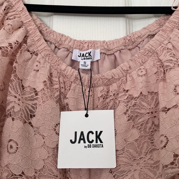 New - Jack by BB Dakota Lace Off-The-Shoulder Top - Picture 6 of 6
